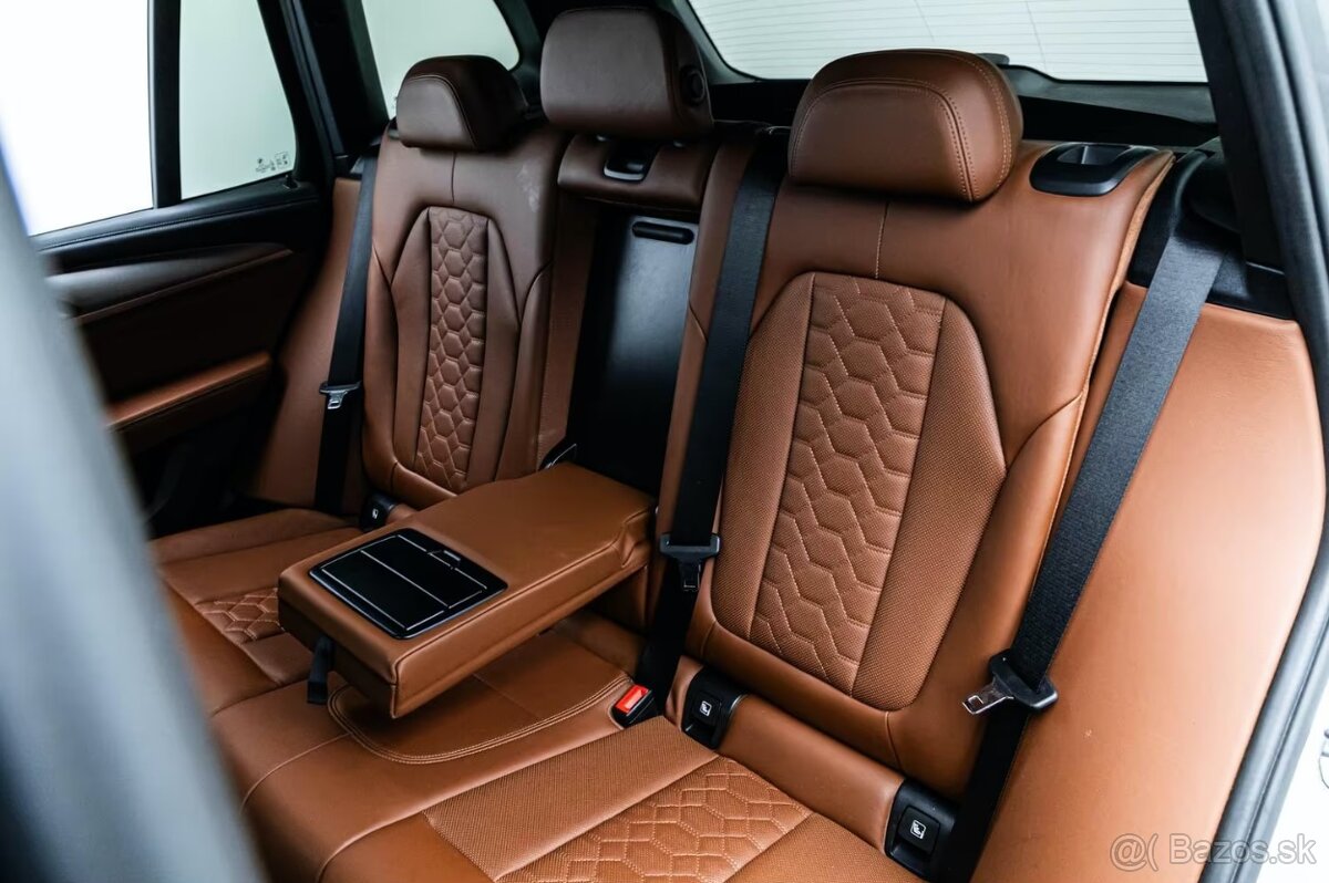 BMW X3 M Competition - 11