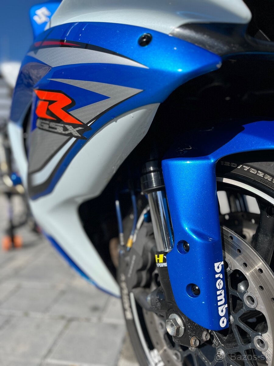 Suzuki Gsxr 750 K9 - 11