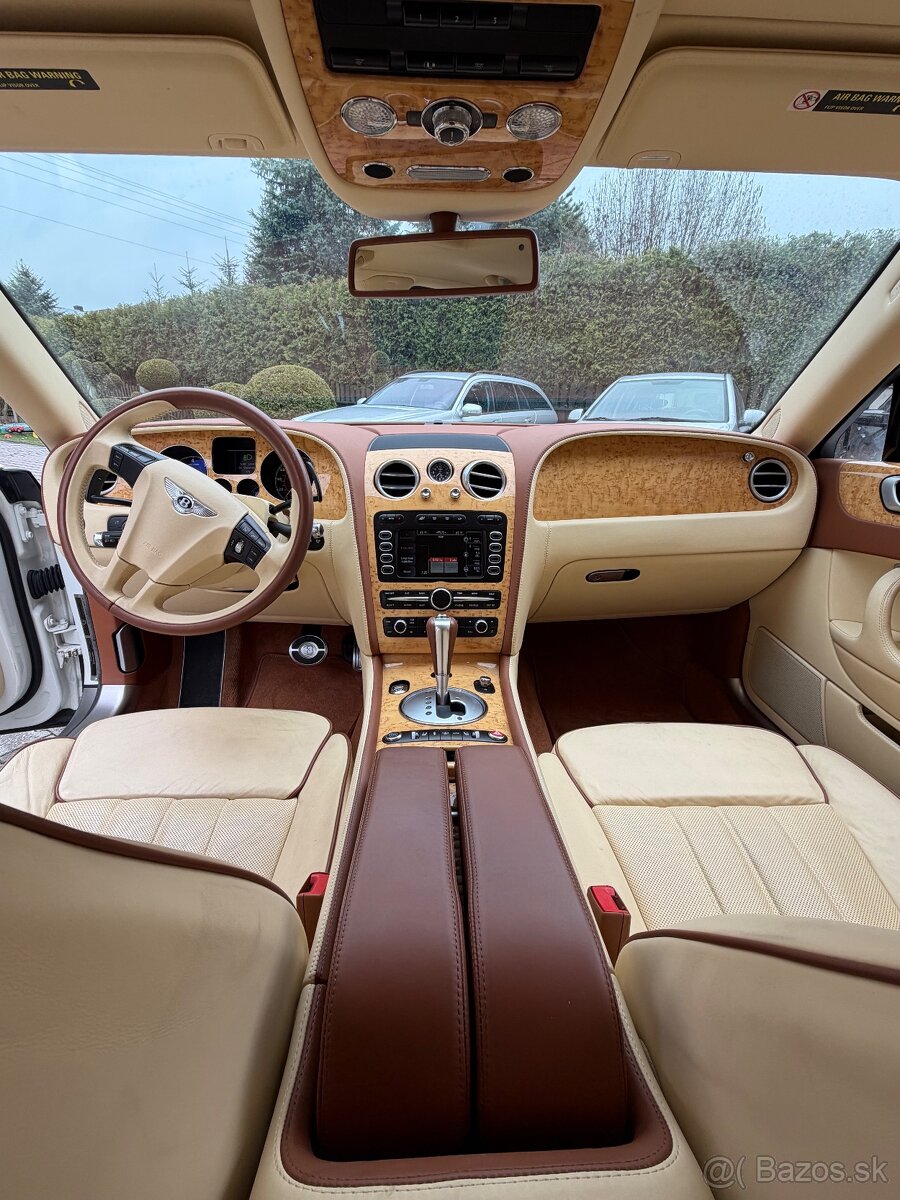 Bentley Continental Flying Spur W12 - 11