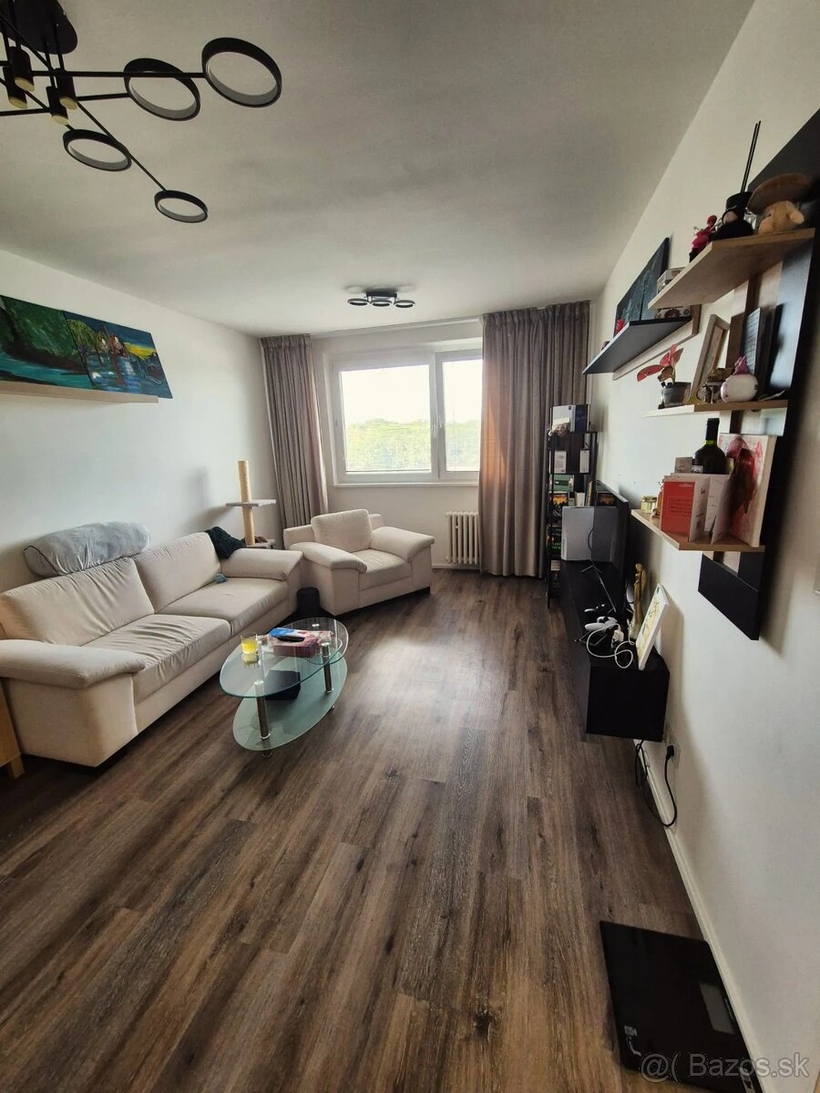 Realitný kancelária REALADR s.r.o. - 11