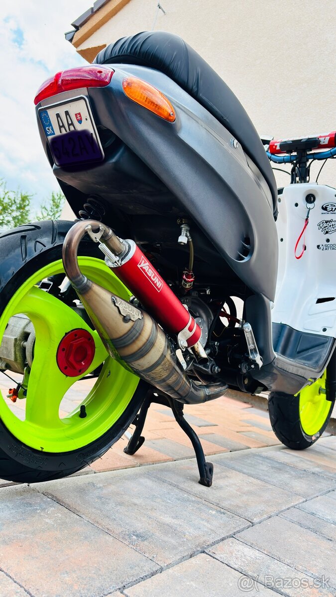 Piaggio NRG - 11