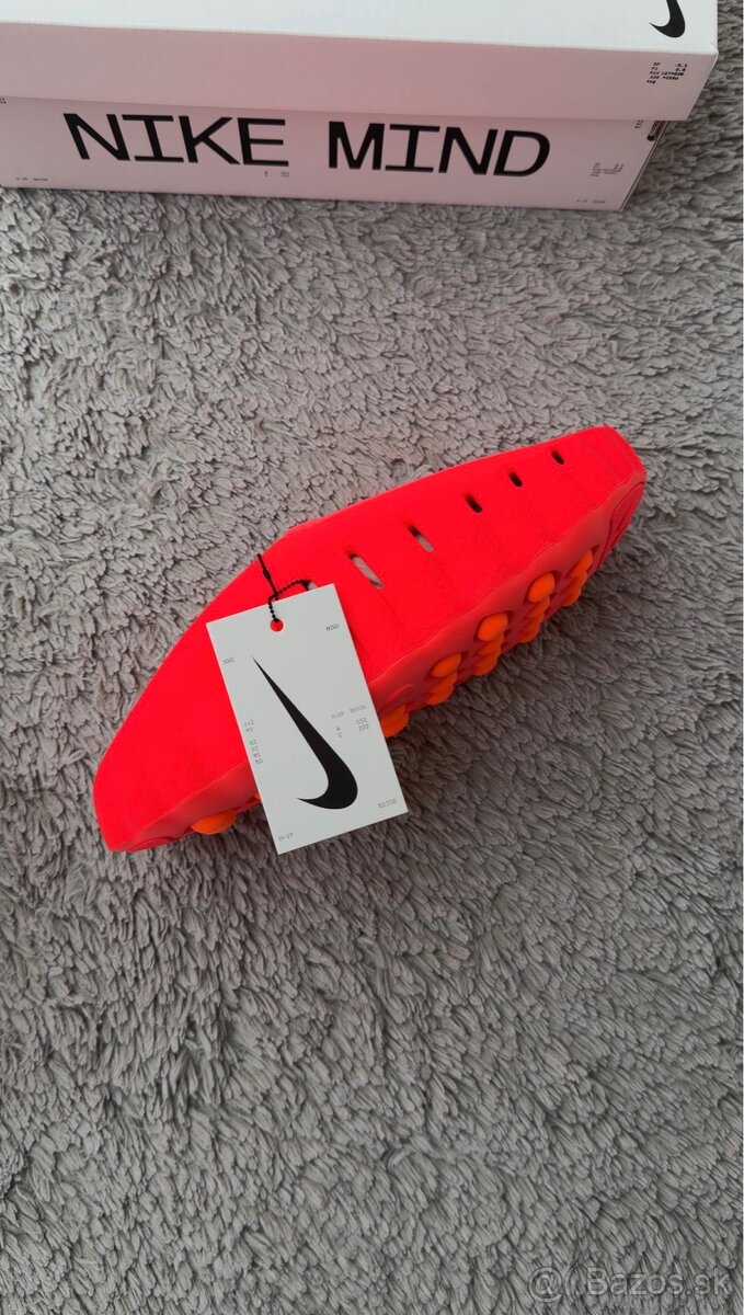 Nike Mind 001 Slide Solar Red - 11
