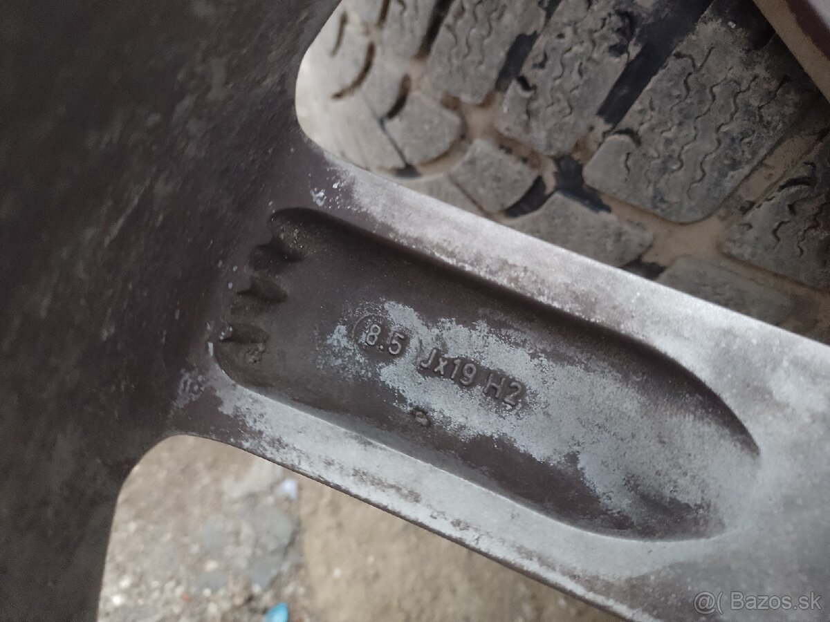 Elektróny s pneu 245/45r19 - 11