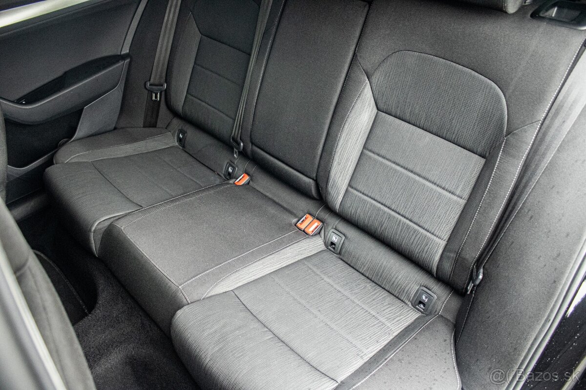 Škoda Superb 2.0 TDI Ambition - 11