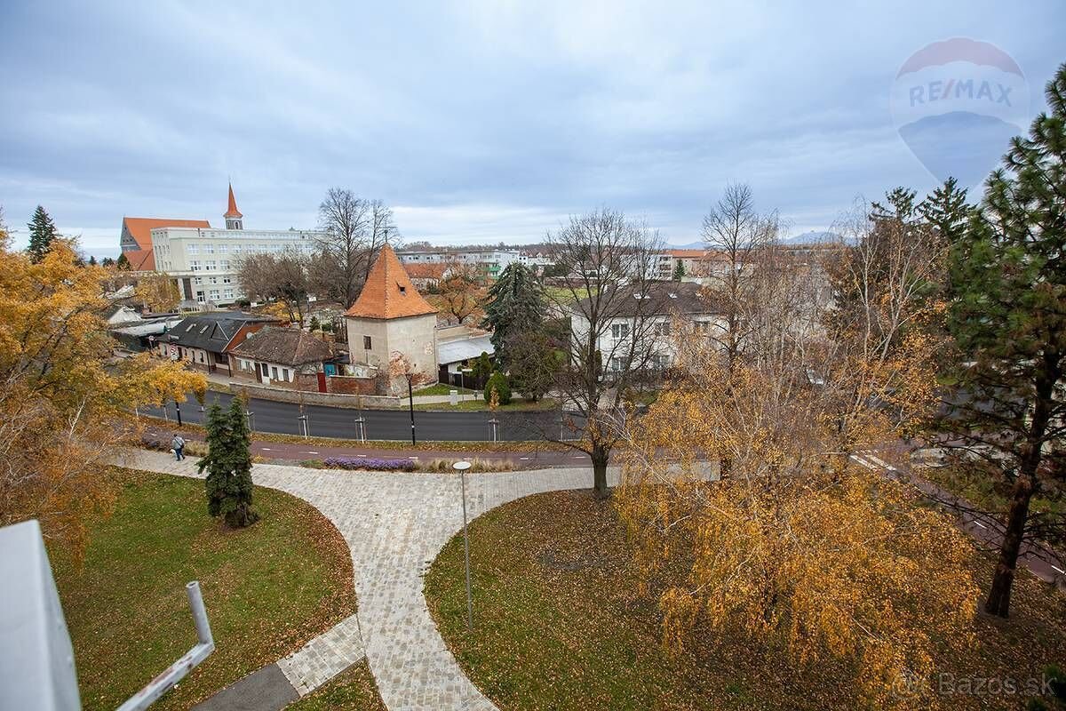 Na prenájom 3-izbový byt v Malackách - 11