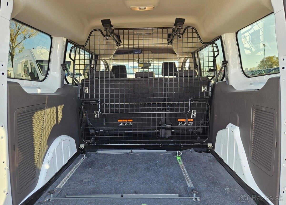 Ford Transit Connect Long 5 miestny 1.5 Tdci 120koni - 2020 - 11