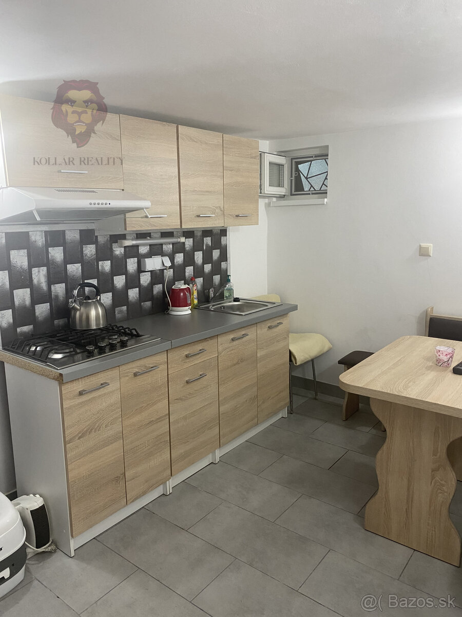 Na predaj - Chata Ilava – 369 m², krásny výhľad - 11