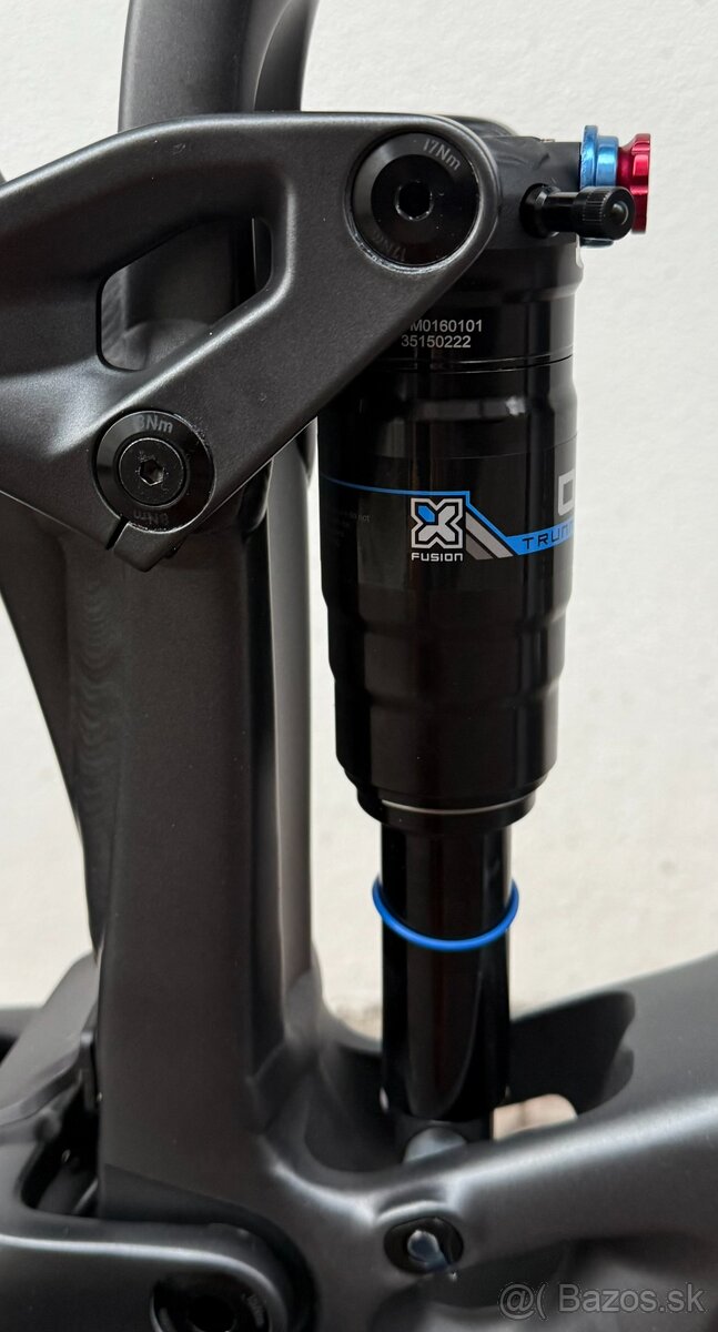 Celoodpruženy elektrobicykel Trek Fuel EXe Alloy 5 - 11