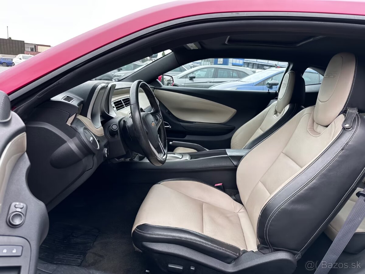Chevrolet Camaro SS z roku 2014 - 11
