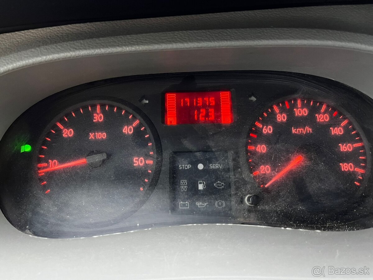 Predám 3 stranný sklápač RENAULT MASTER - 11