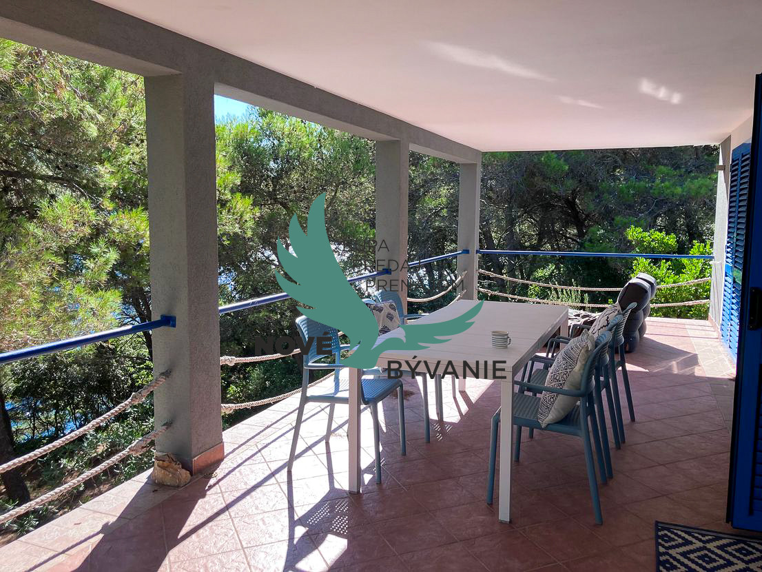 Exkluzívne vila na ostrove Ugljan, Kukljica – Prvý rad pri m - 11