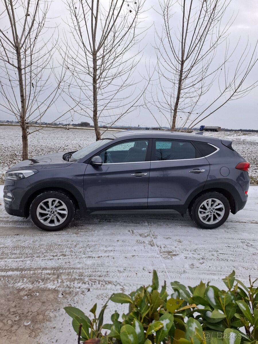 Hyundai Tucson 1.6 benzin 97kw - 11