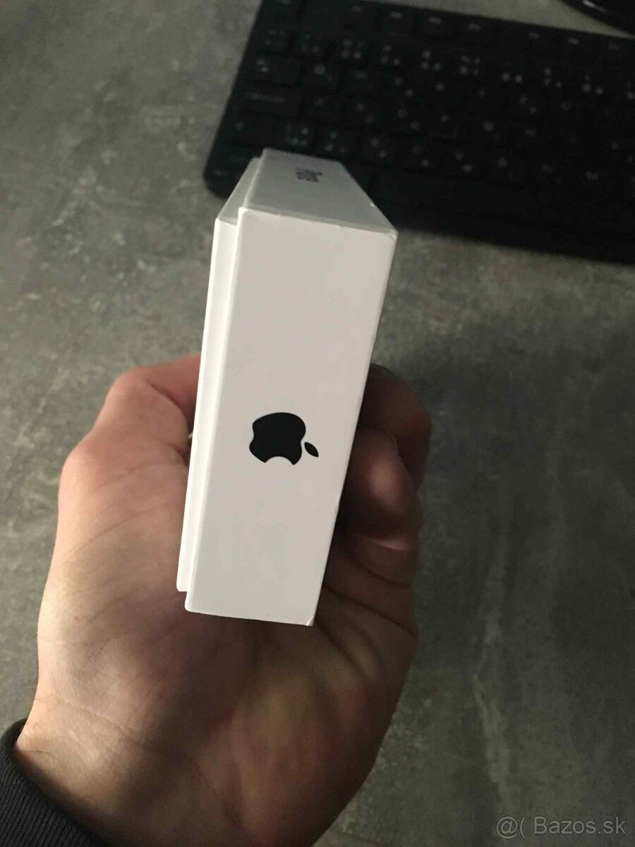 iPhone 13mini midnight 128GB - 11