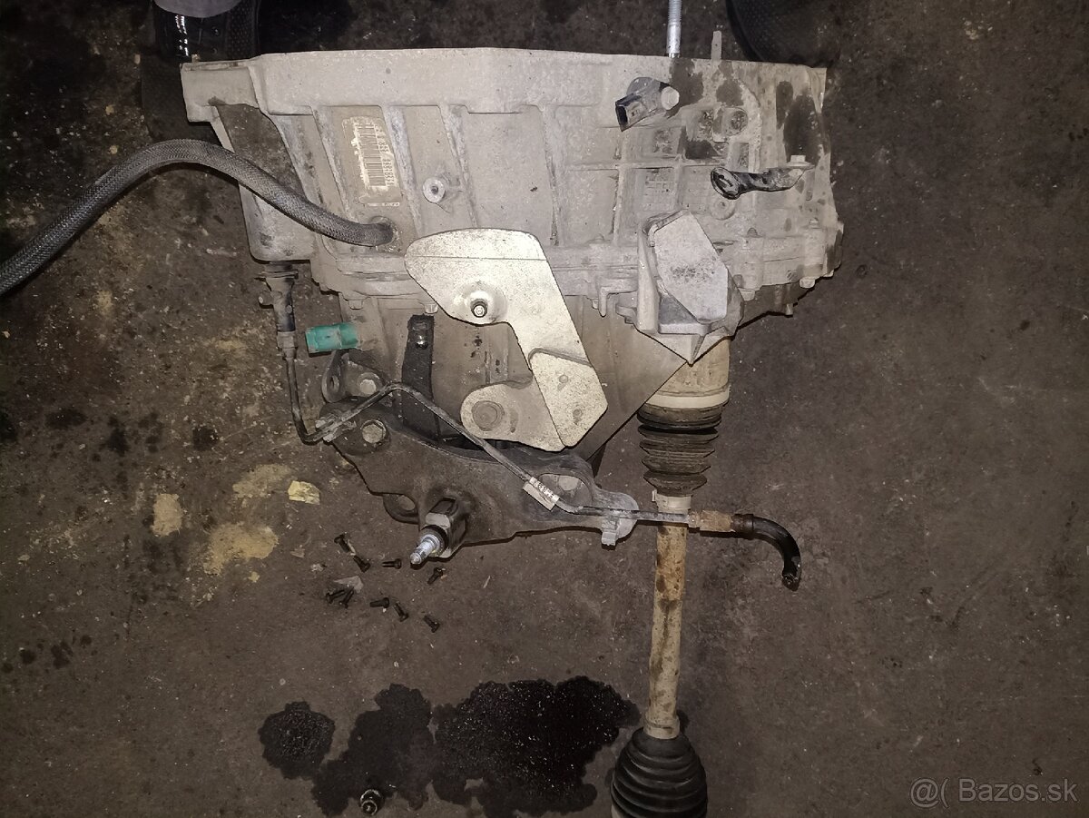 Predám diely z Dacia Duster 1.5dci na - 11