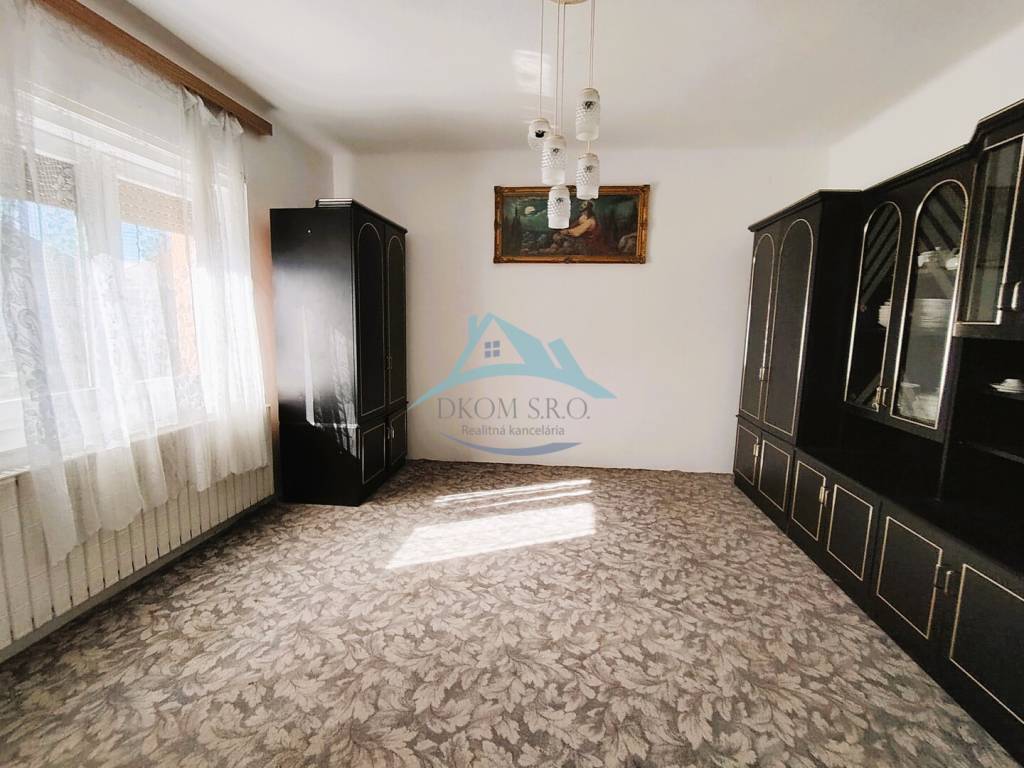 Na predaj samostatný rodinný dom v Ipolyveci vo veľmi dobrom - 11