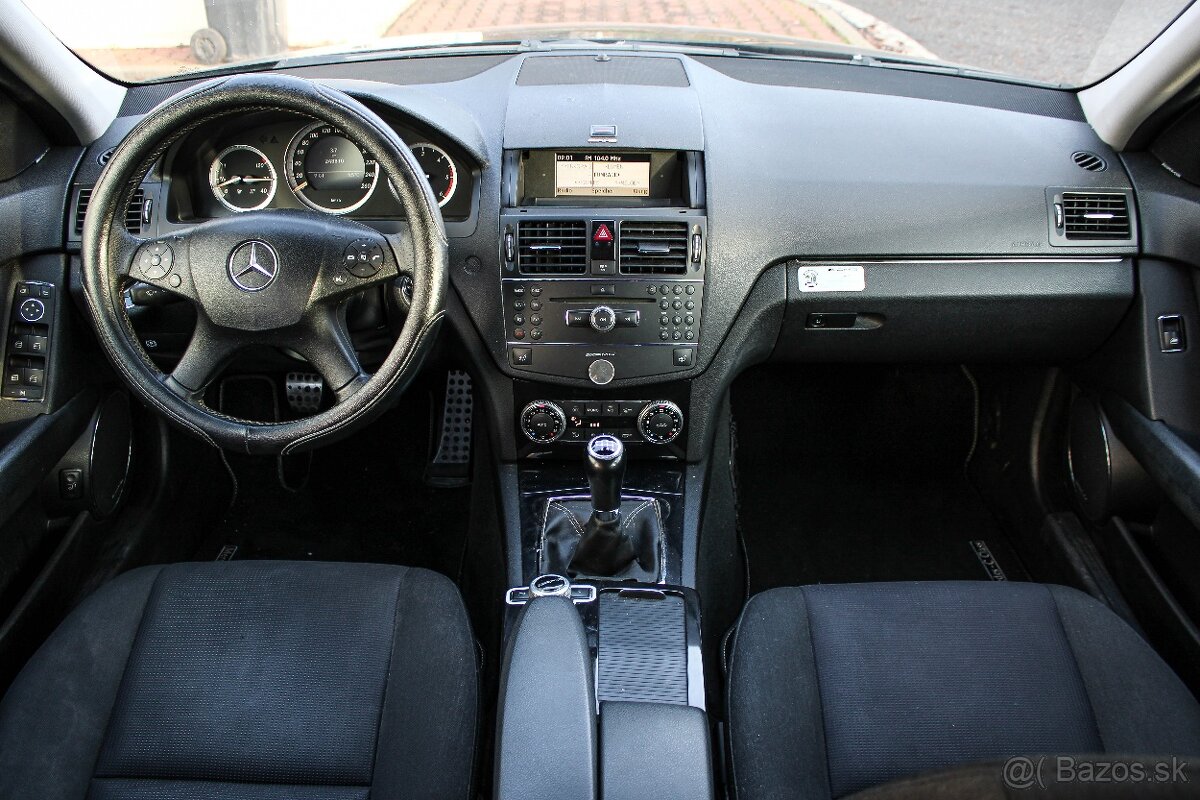 Mercedes-Benz C trieda Kombi 200 CDI Elegance - 11