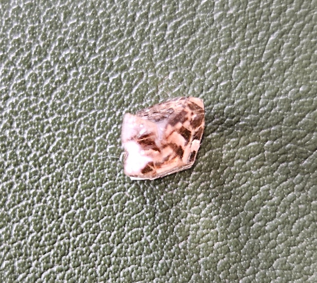 11mm medový priehľadný kryštál Imperial Topaz, Utah - U.S.A. - 11