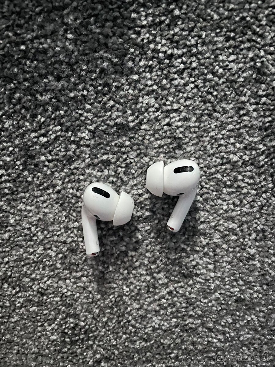 Apple AirPods Pro 1. generácie - 11