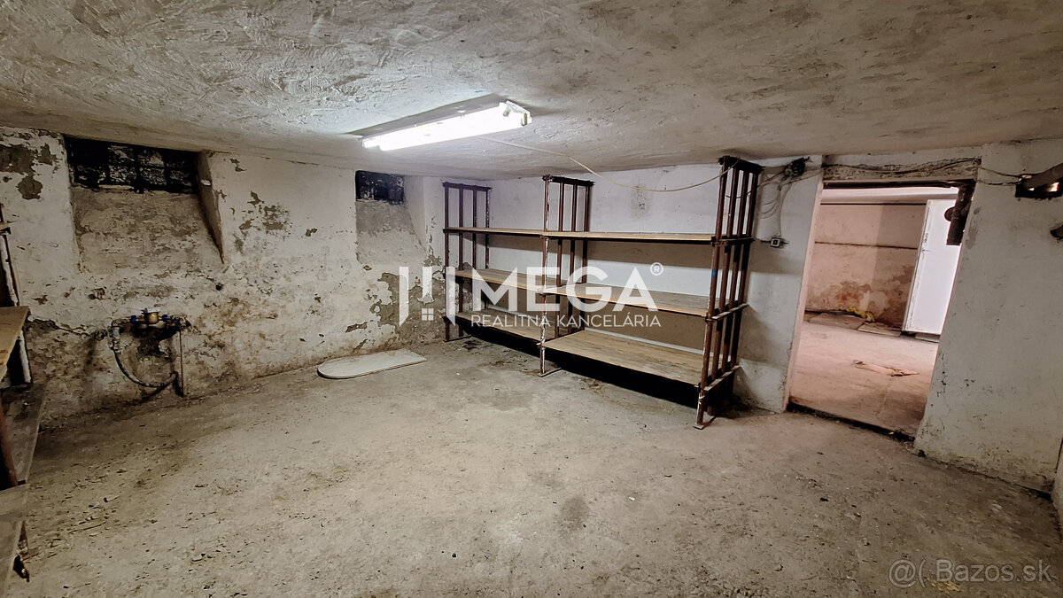 ZNÍŽENÁ CENA NA PRENÁJOM - Budova v meste Humenné - 11