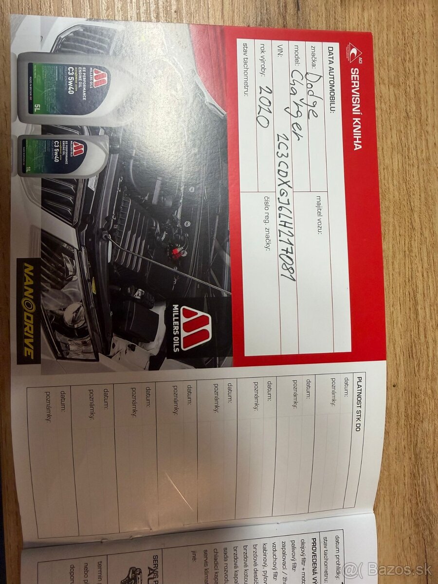 Dodge Charger 6,4 HEMI - 11