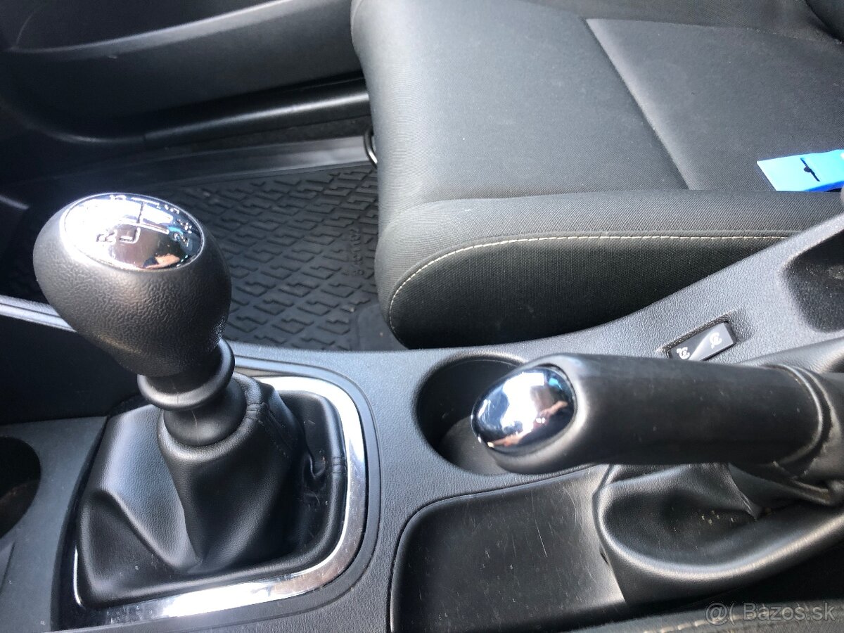 Renault megane combi 2015 - 11