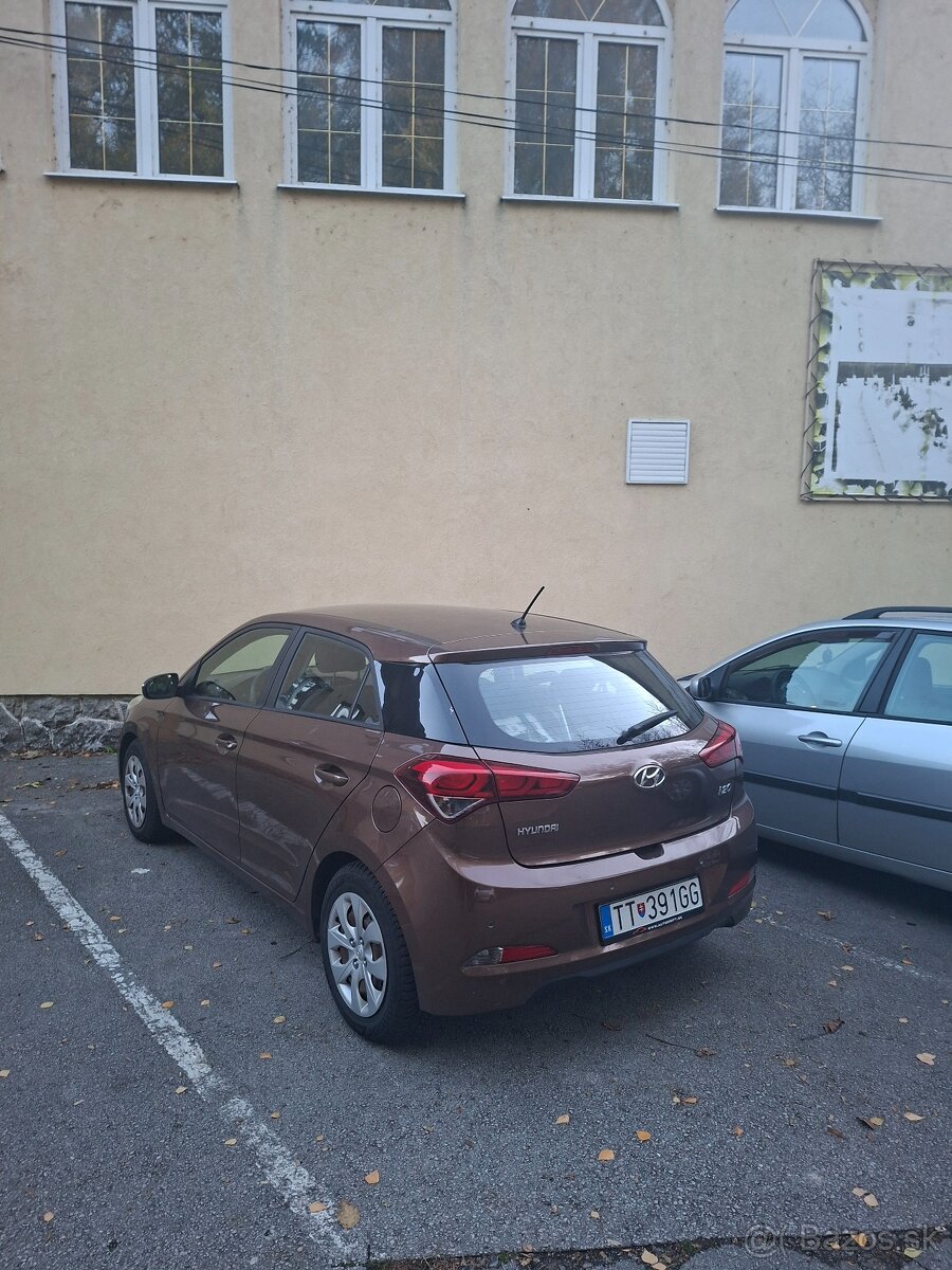 Hyundai i20 1.25 62kw M5 - 11