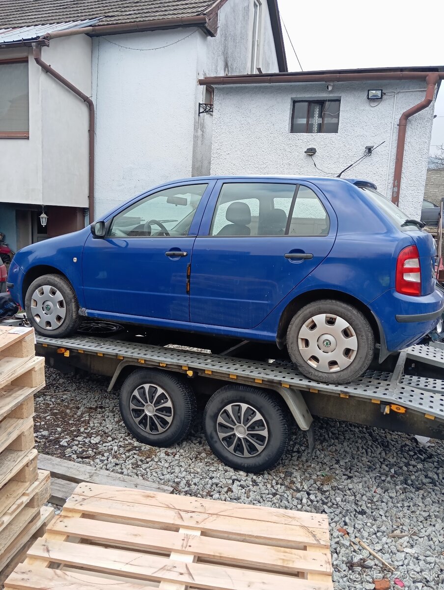 Predám komfortnu jednotku škoda fabia rok 2000-2006 - 11