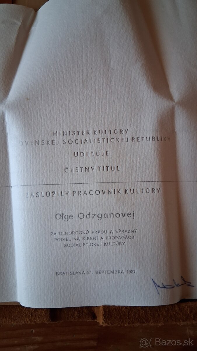 PLAKETA Zaslúžilý pracovník kultúry - 11