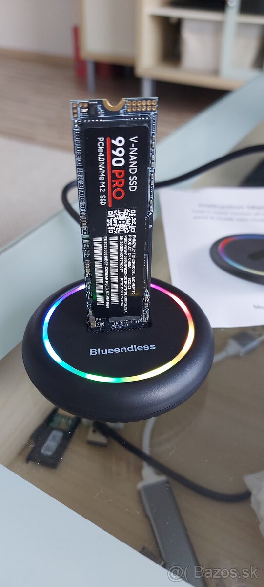 Dokovacia stanica pre SSD M.2 PCIE/NVMe,M.2 SATA III. - 11