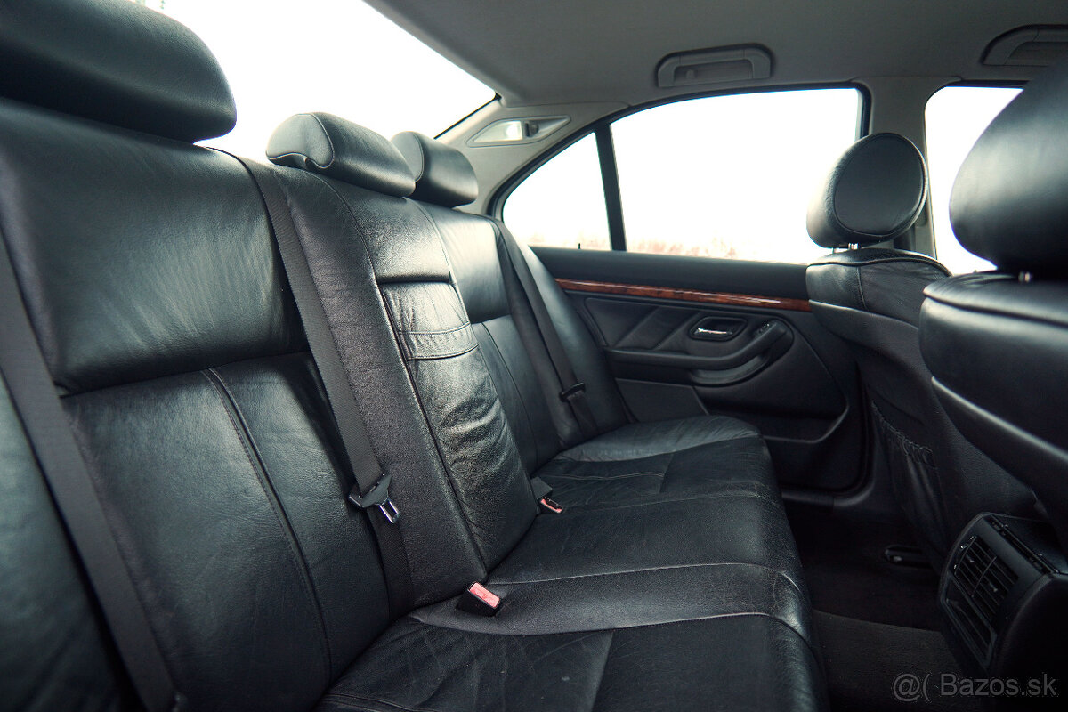 BMW 528i E39 - 11