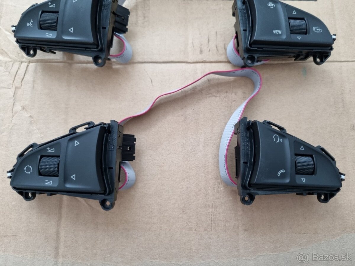 MULTIFUNKCNE TLACIDLA NA MULTIFUNKCNY VOLANT - 11