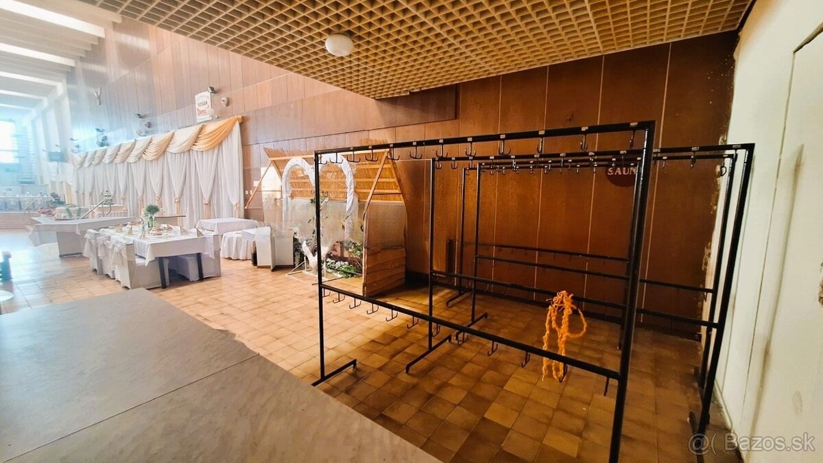 Reprezentatívny multifunkčný objekt - 11