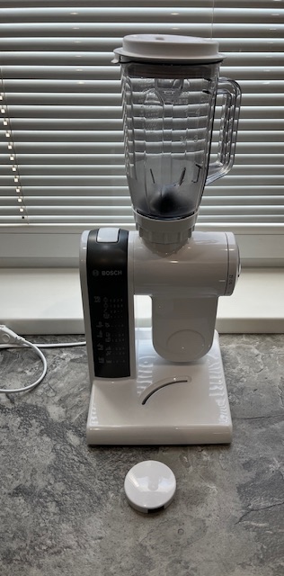 Bosch mum 4855/05 kuchynský robot 600w - 11