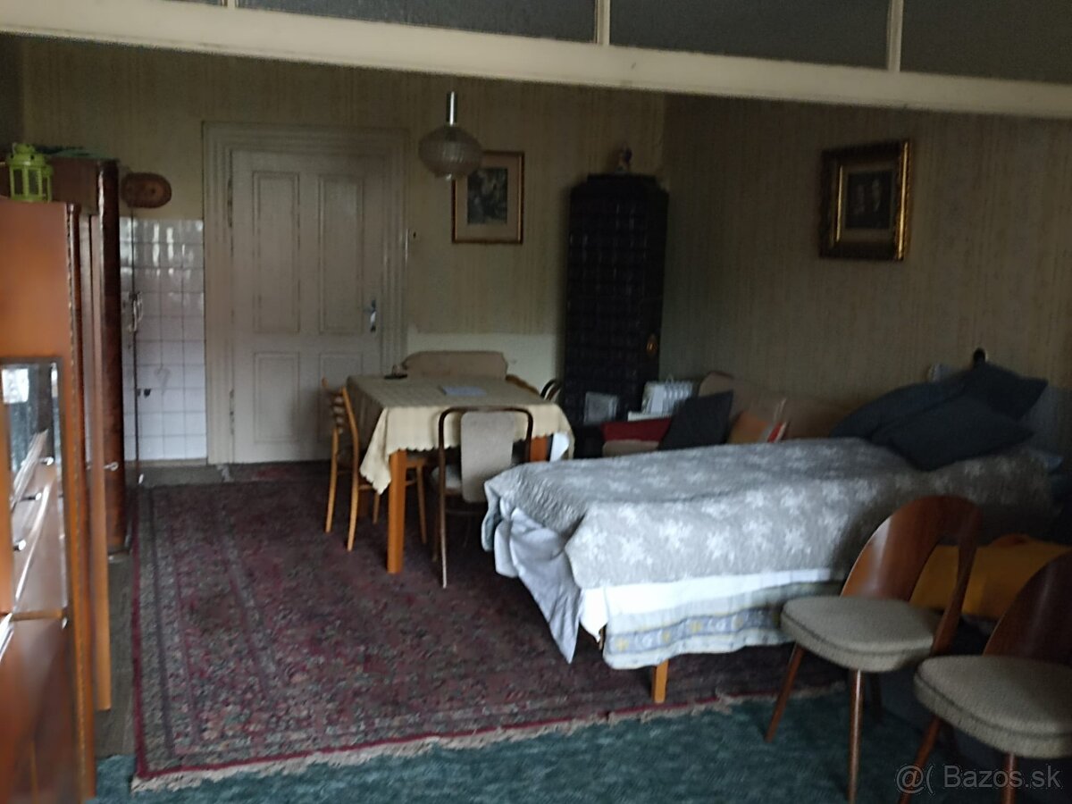 Rodinný dom na predaj Hronský Beňadik - 11