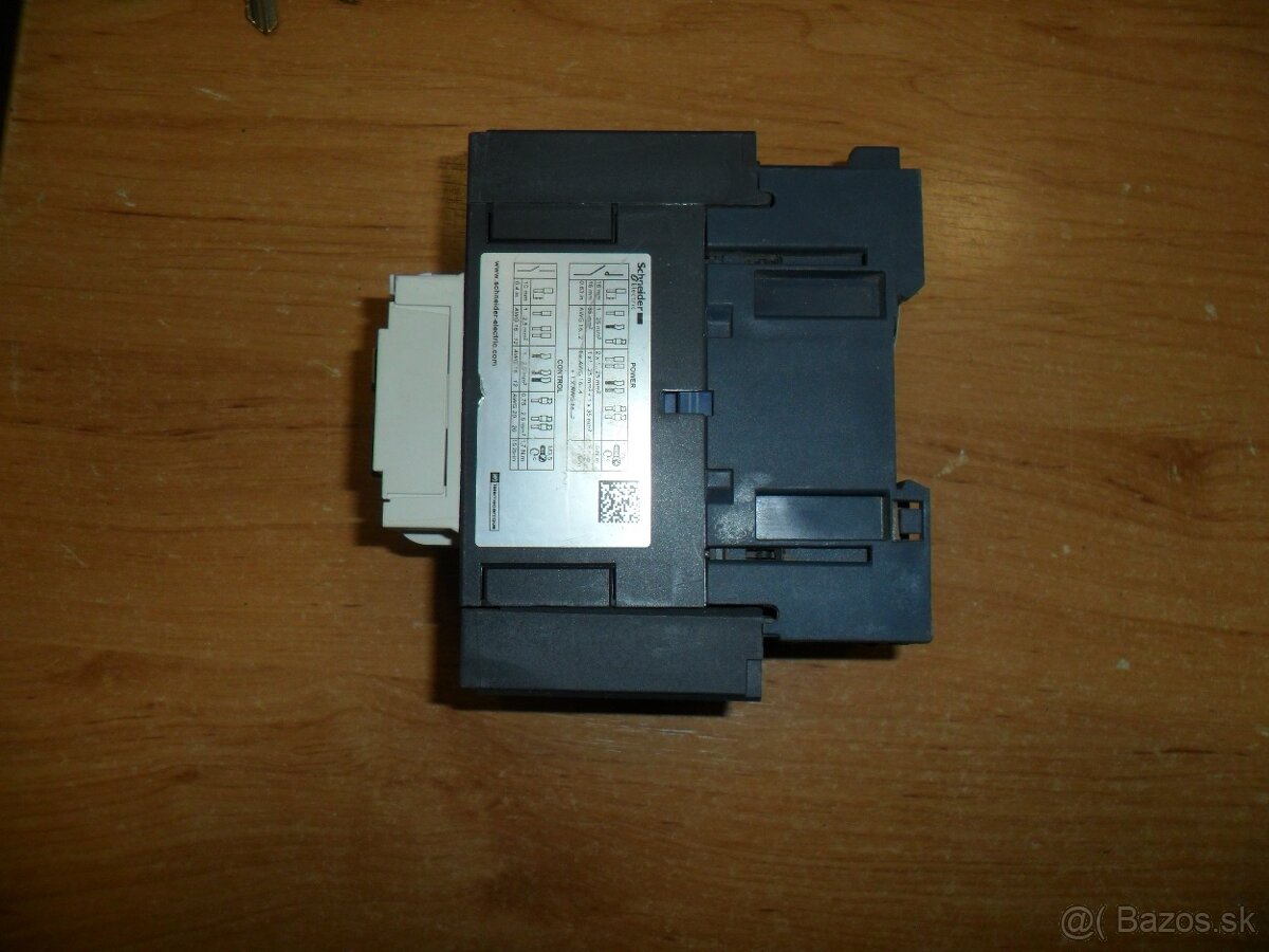 Elektromateriál 2 - 11