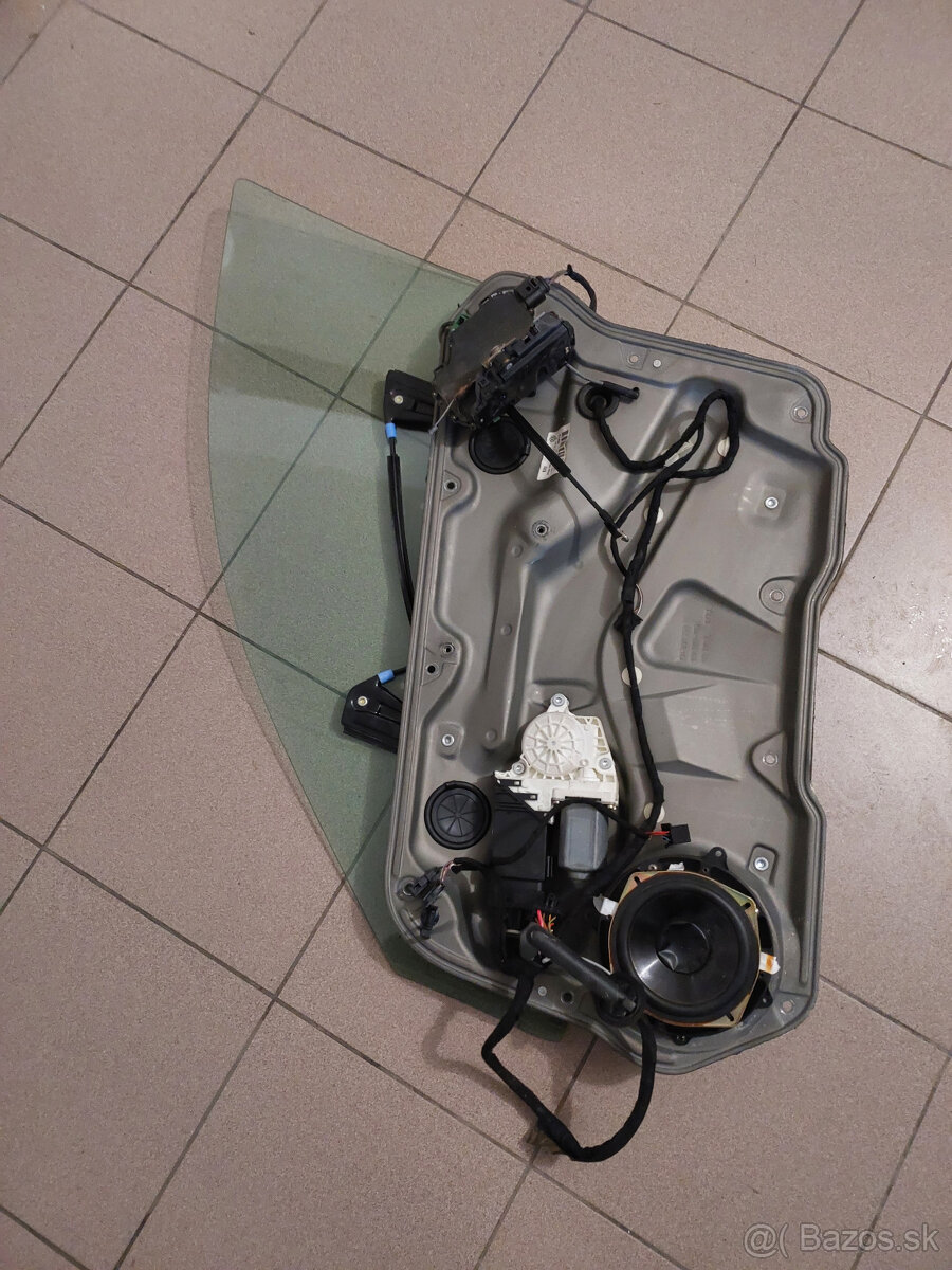 Vw Golf 4 okno plus Sťahovanie - 11