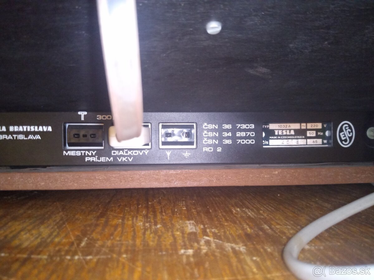 Gramorádio Tesla Synkopa 1032 A - 11