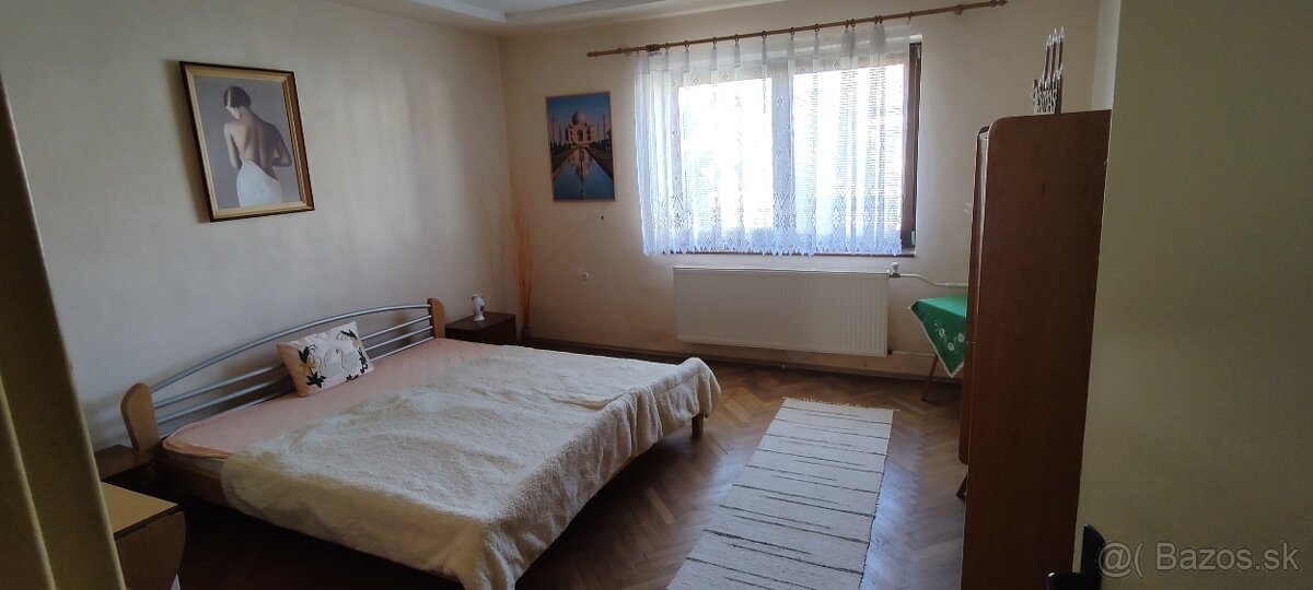 Rodinný dom zrekonštruovaný v obci Skýcov - 11