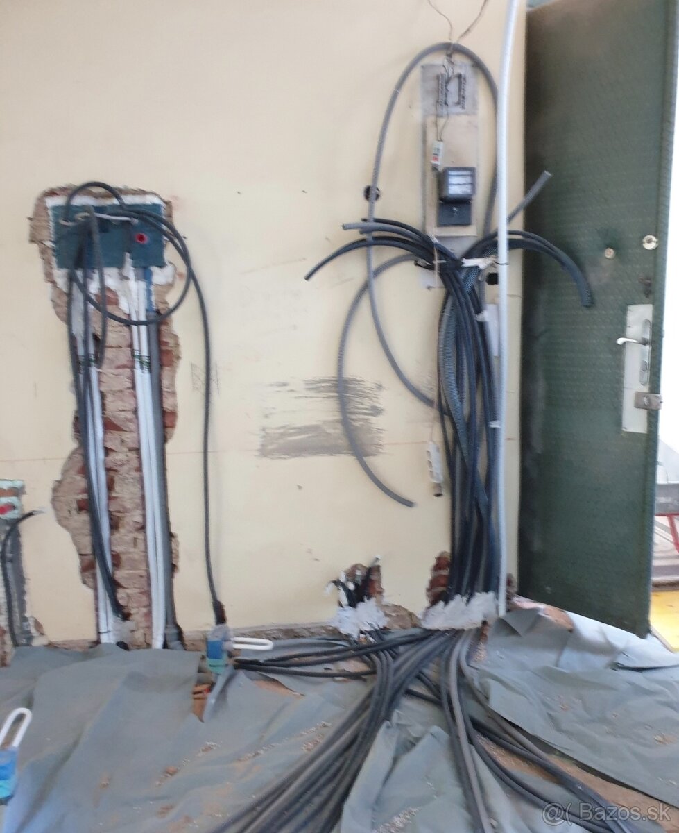 Prerábky bytov, budov, novostavby - 11