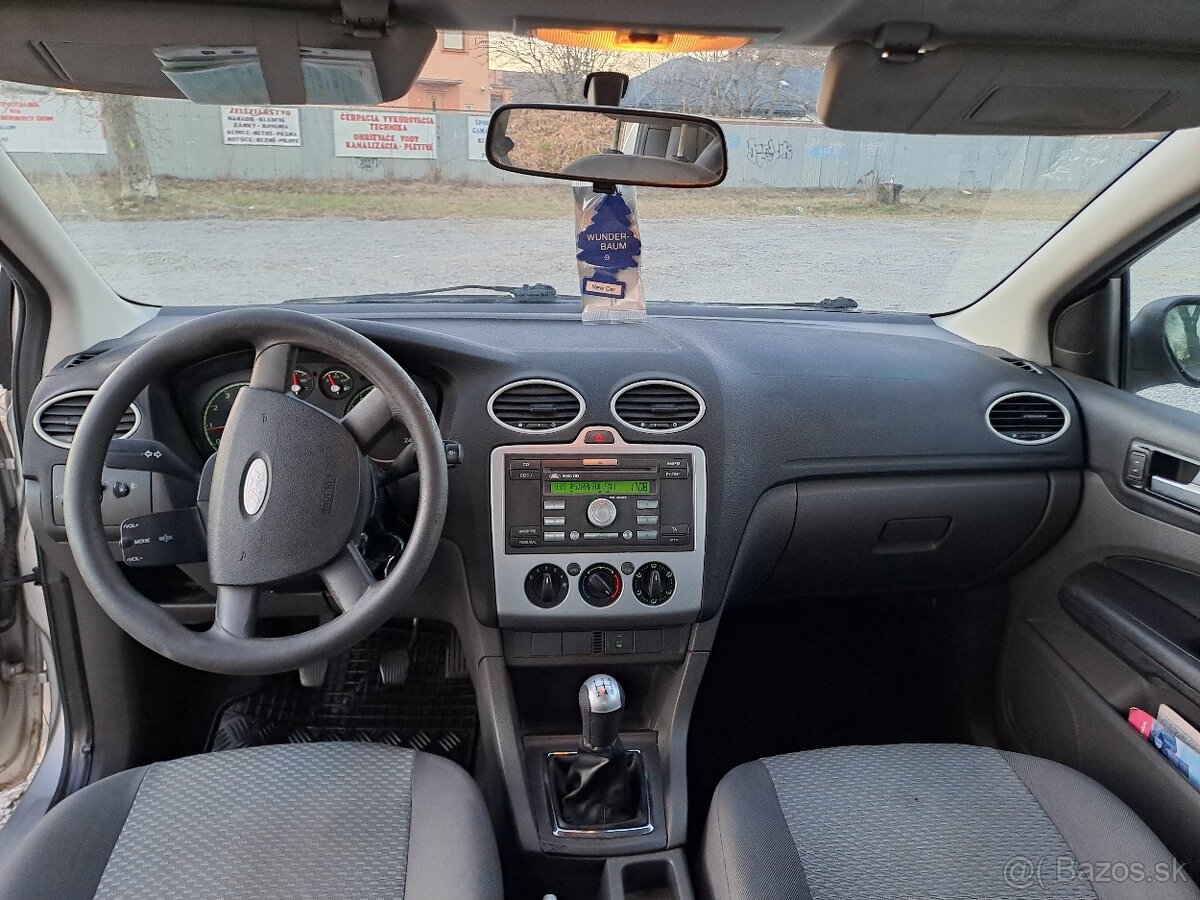 Ford Focus II 1.4. 59kw - 11