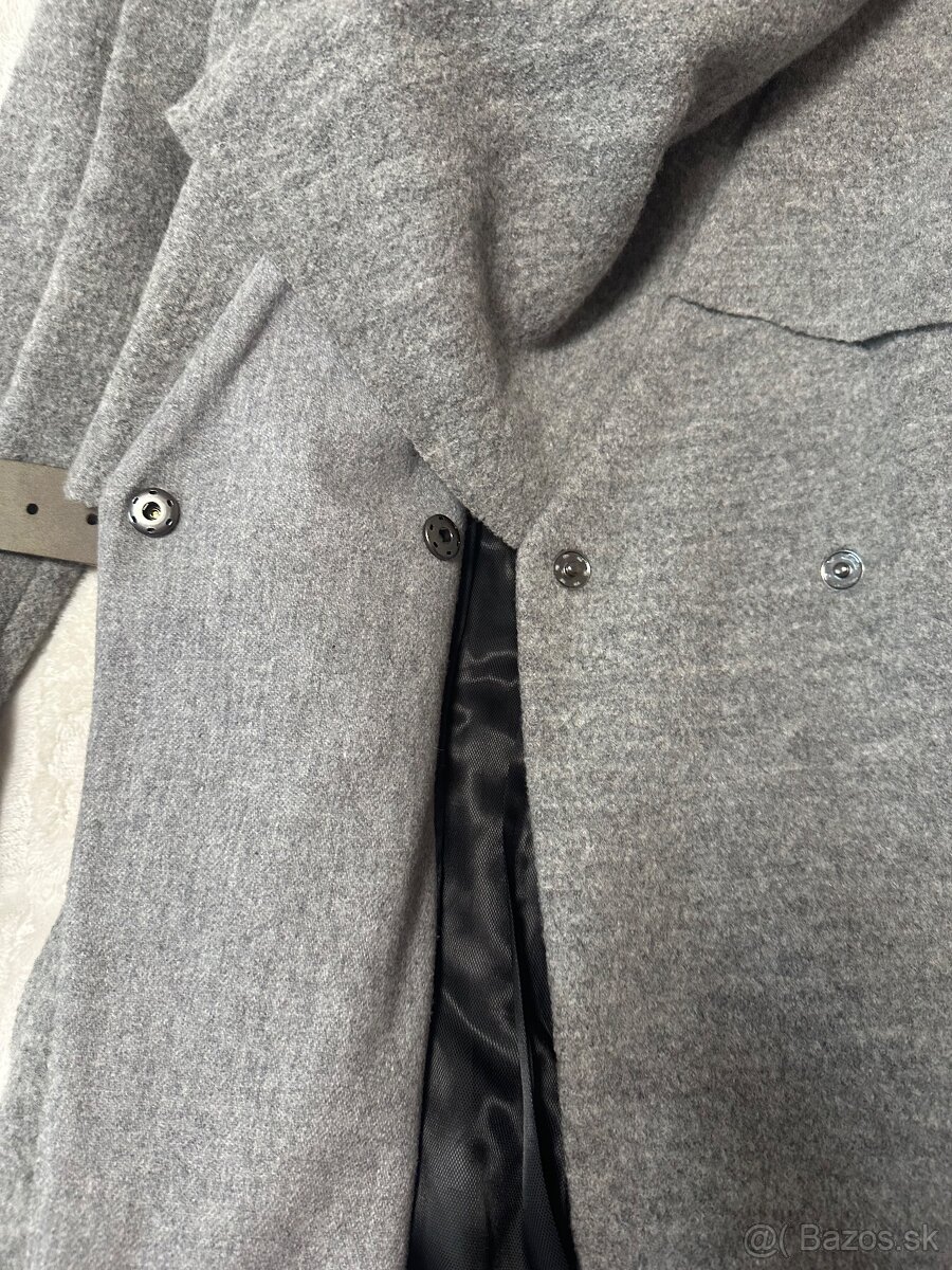 Asymetrický sivý kabát zn. Pietro Filipi originál - 11