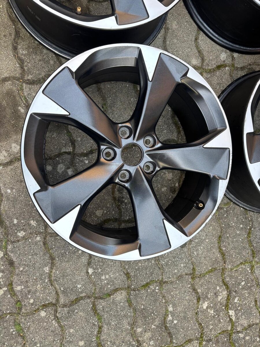 Disky Alu SEAT Leon Cupra Leon, R18, 7,5J ET46 - 11