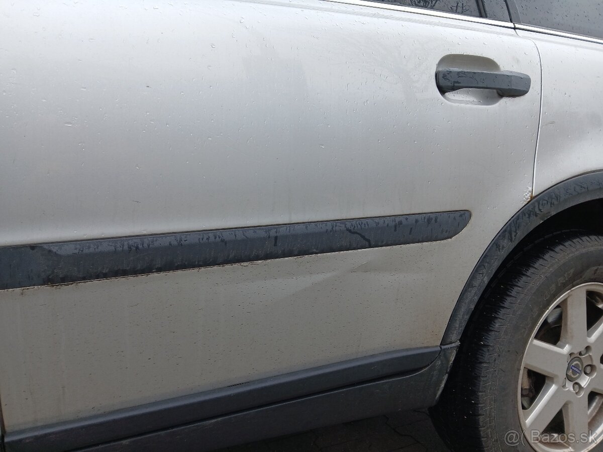 Predam Volvo XC90, 2,4D5, 7 miest. - 11