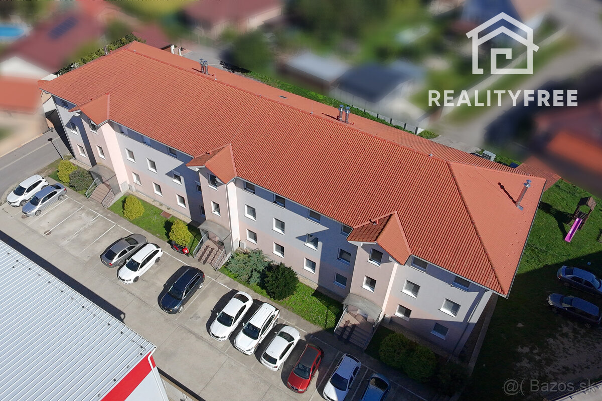 Na predaj: 3 izbový byt 65 m² , Rohovce, okres. Dun. Streda - 11