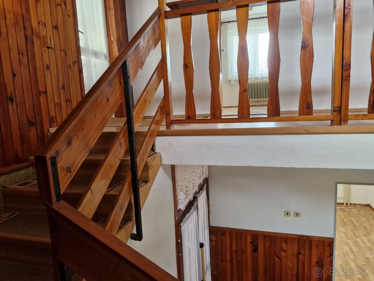 5-izbový rodinný dom v obci Koš pri Prievidzi - 11