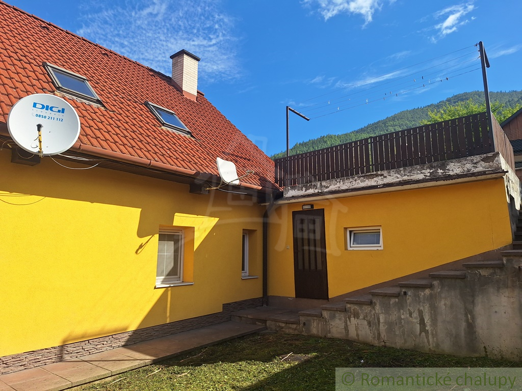 Dom pre 4-člennú rodinu, s pracovňou, v mestskej časti Ruž - 11