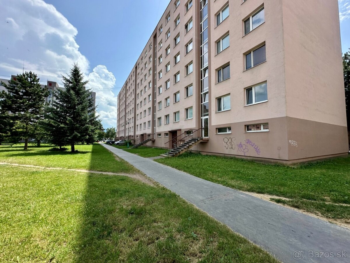 PREDAJ 3 izbový byt 70 m2 ul. Ľ. Ondrejova sídl. Zapotôčky - 11