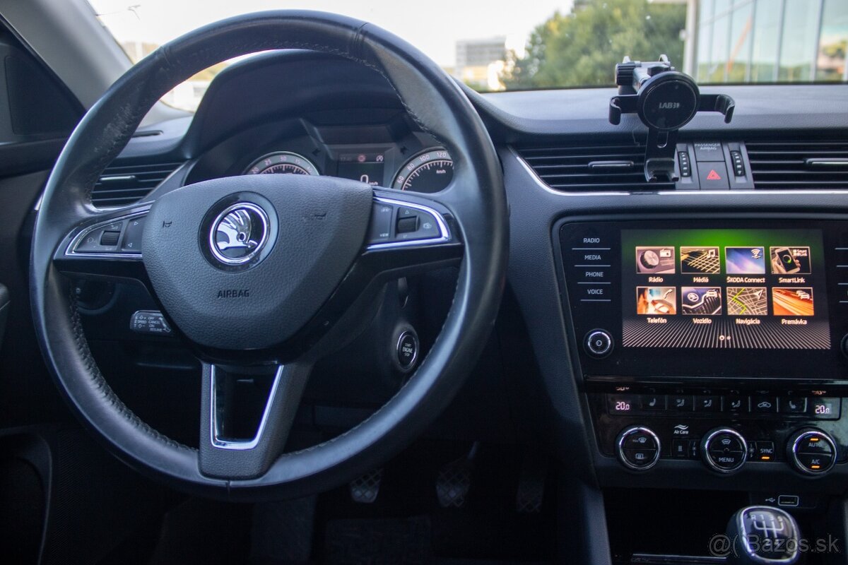 Škoda Octavia Combi - 11