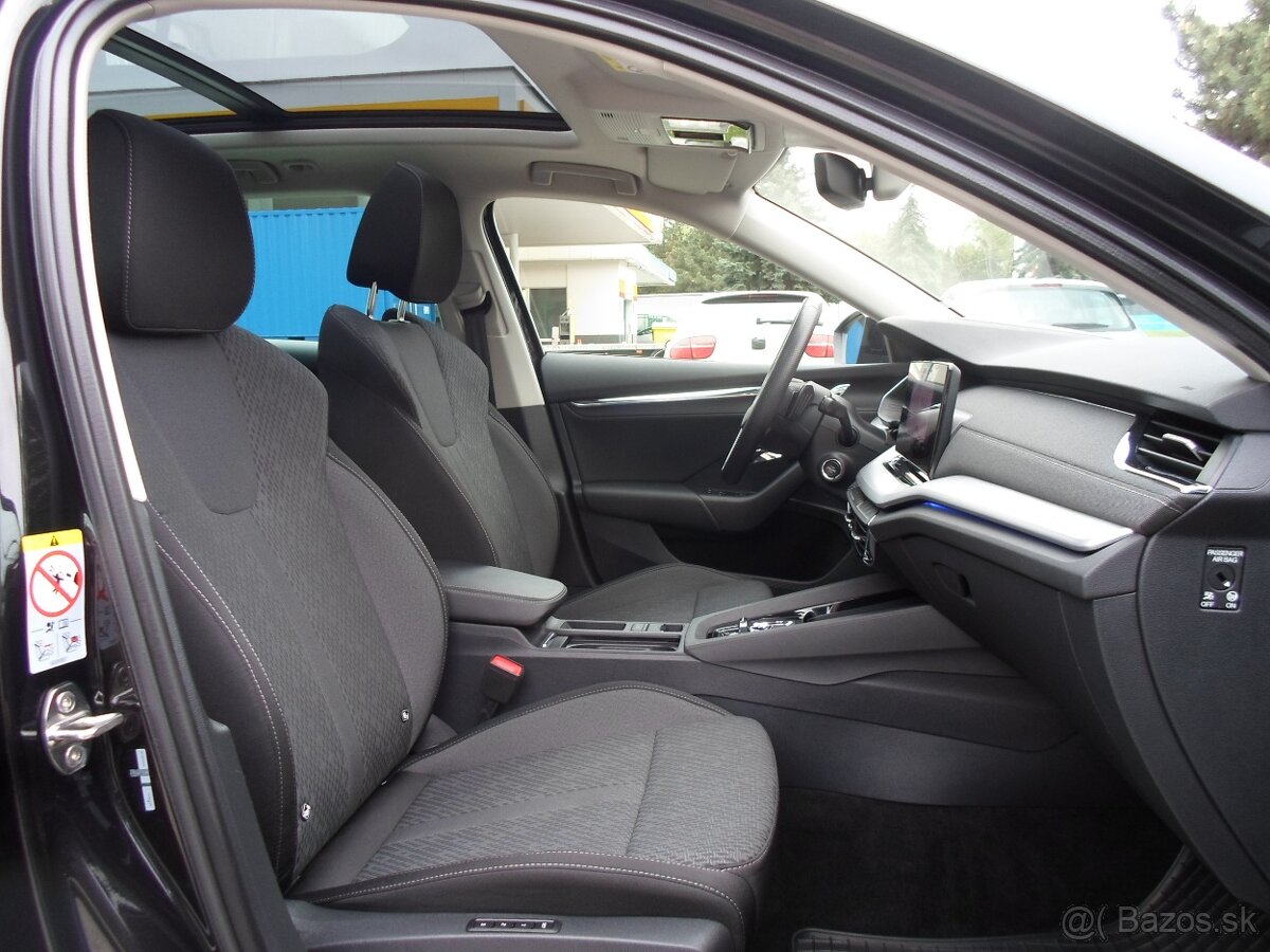 Škoda Octavia Combi 1.4 TSI iV PHEV DSG automat,F1, DigitalC - 11