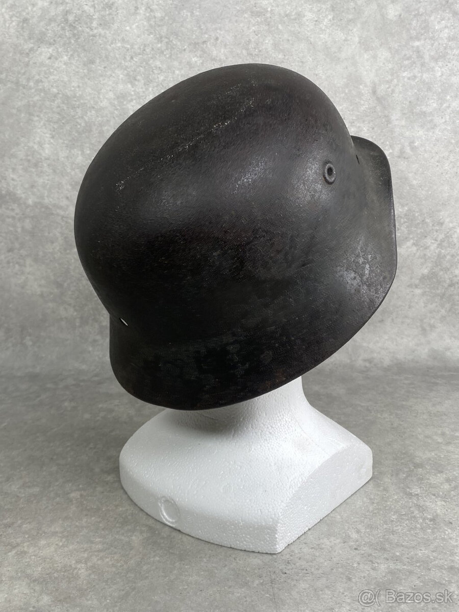 vojenské prilby - 11